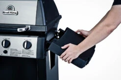 Broil King GEM 310 Gasgrill Inkl. Grillfürst Fettschiene - Modell 2023 -Campinggeschäfte 21509 broil king gem 320 seitenablage ab 10 1607698637