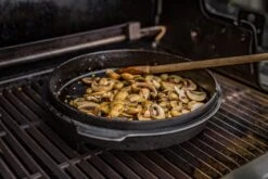 Grillfürst Dutch Oven BBQ Edition DO9 - Borussia Dortmund Edition -Campinggeschäfte BVB Dutch Oven Deckel als Pfanne nutzbar