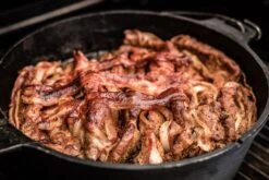 Grillfürst Dutch Oven BBQ Edition DO9 - Borussia Dortmund Edition -Campinggeschäfte BVB Dutch Oven Schichtfleisch