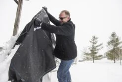 Broil King Grill Abdeckhaube Für SOVEREIGN 390 / SIGNET 300er, BARON / CROWN 400er Serie -Campinggeschäfte Broil King Schutzhuelle Schnee