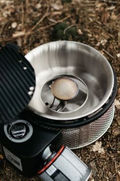 Cobb Grill Premier Gas Deluxe 2.0 - Gasgrill - Kartuschenanschluss - Modell 2023 20 Cobb Grill Premier Gas Deluxe 2.0 - Gasgrill - Kartuschenanschluss - Modell 2023 -Campinggeschäfte Cobb Grill Premier Gas Deluxe Campinggrill