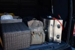 Grillfürst G201E 2-Brenner Gasgrill Portabel V2 - Campinggrill / Balkongrill 50mbar - Inkl. Untergestell -Campinggeschäfte Grillfuerst Camping Gasgrill G201 Kofferraum 1