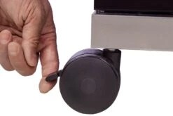 Grillfürst G510G 5-Brenner Gasgrill Mit Hochtemperaturbrenner Und Gusseisen Rosten -Campinggeschäfte Grillfuerst Gasgrill G510G Lenkrollen mit Feststellbremse