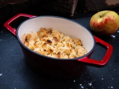 Grillfürst Dutch Oven Sternentöpfchen / Gusseisen Bräter - Emailliert - S - Rot -Campinggeschäfte Grillfuerst Sternentoepfchen S rot Apfelkuchen