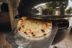 Moesta Smokin' PizzaRing – Für 60 Cm Kugelgrill -Campinggeschäfte Moesta Pizzaring Pizza backen