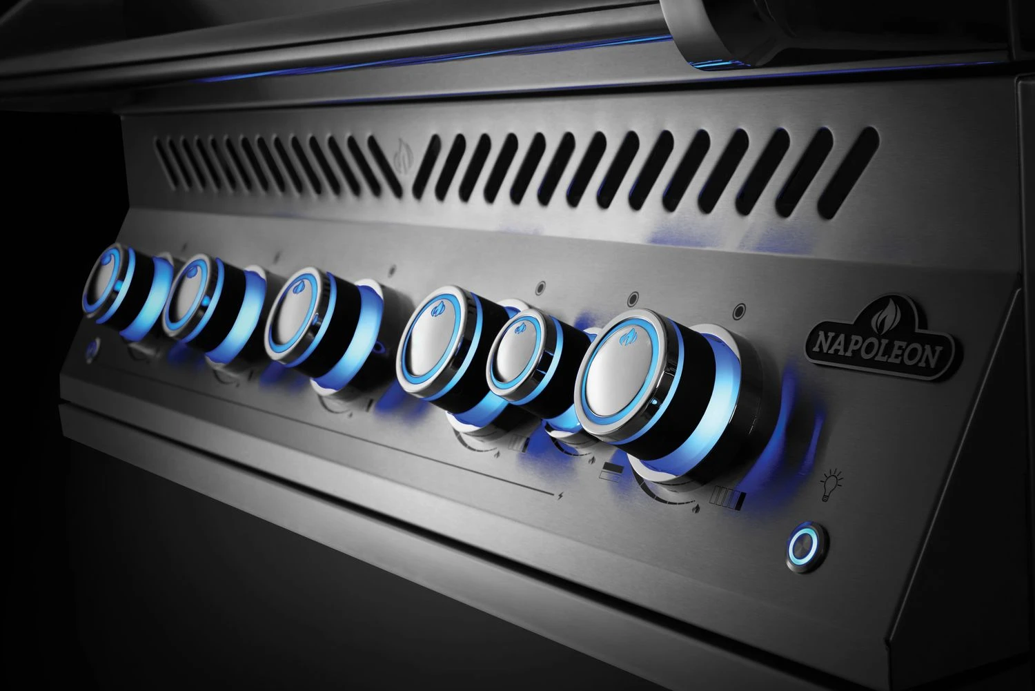 Napoleon 700-Series 38" BIG38 Edelstahl Einbaugrill Inkl. Drehspieß - Modell 2023 21 Napoleon 700-Series 38" BIG38 Edelstahl Einbaugrill Inkl. Drehspieß - Modell 2023 – Bild 19