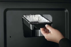 Napoleon Freestyle 365 Gasgrill, Graphit - Mit Sizzle Zone Und Tür - Modell 2023 NEU -Campinggeschäfte Napoleon Freestyle Fettauffangwanne