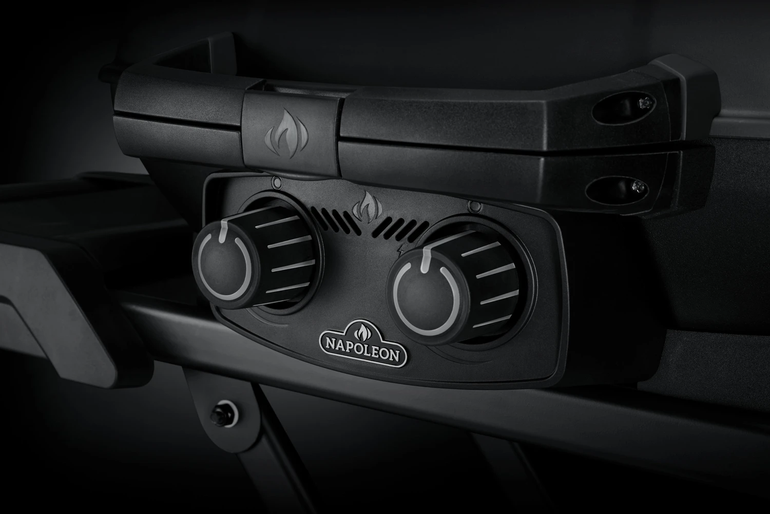 Napoleon Phantom TravelQ PRO285X Kompakt Gasgrill, Mattschwarz - Mit Klappbarem Wagen Inkl. Warmhalterost - Modell 2023 12 Napoleon Phantom TravelQ PRO285X Kompakt Gasgrill, Mattschwarz - Mit Klappbarem Wagen Inkl. Warmhalterost - Modell 2023 – Bild 10