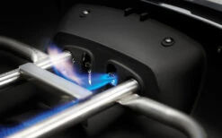 Napoleon Phantom TravelQ PRO285X Kompakt Gasgrill, Mattschwarz - Mit Klappbarem Wagen Inkl. Warmhalterost - Modell 2023 25 Napoleon Phantom TravelQ PRO285X Kompakt Gasgrill, Mattschwarz - Mit Klappbarem Wagen Inkl. Warmhalterost - Modell 2023 -Campinggeschäfte Napoleon Phantom TravelQ PRO285X jet fire zuendung