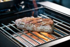 Outdoorchef Gas Kugelgrill Arosa 570 G Evo Black Style - Inkl. Blazing-/Cooking Zone Kit Plus 26 Outdoorchef Gas Kugelgrill Arosa 570 G Evo Black Style - Inkl. Blazing-/Cooking Zone Kit Plus -Campinggeschäfte Outdoorchef Blazing Zone Arosa Nachruesten