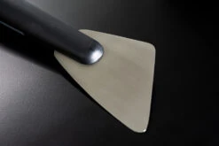 Outdoorchef Trichter Reinigungsset Für EASY FLIP Trichter -Campinggeschäfte Outdoorchef Trichter Schaber Detail Klinge 1