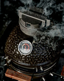 The Bastard Keramikgrill Classic Small - Schwarz Glänzend - Modell 2023 -Campinggeschäfte The Bastard Classic Small Kamado Grill