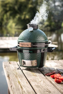 Big Green Egg Mini Keramikgrill Starter - Paket -Campinggeschäfte Webversion Big Green Egg Mini 4